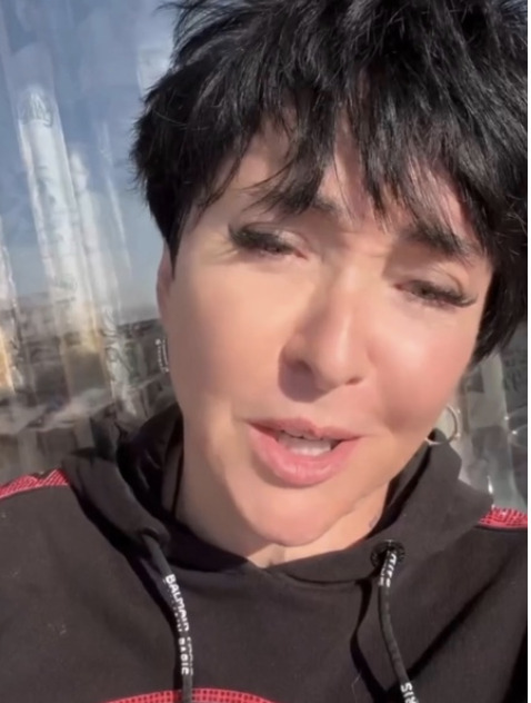 голые лолитки У Лолиты отменяют концерты: певица решила обратиться в СК России
