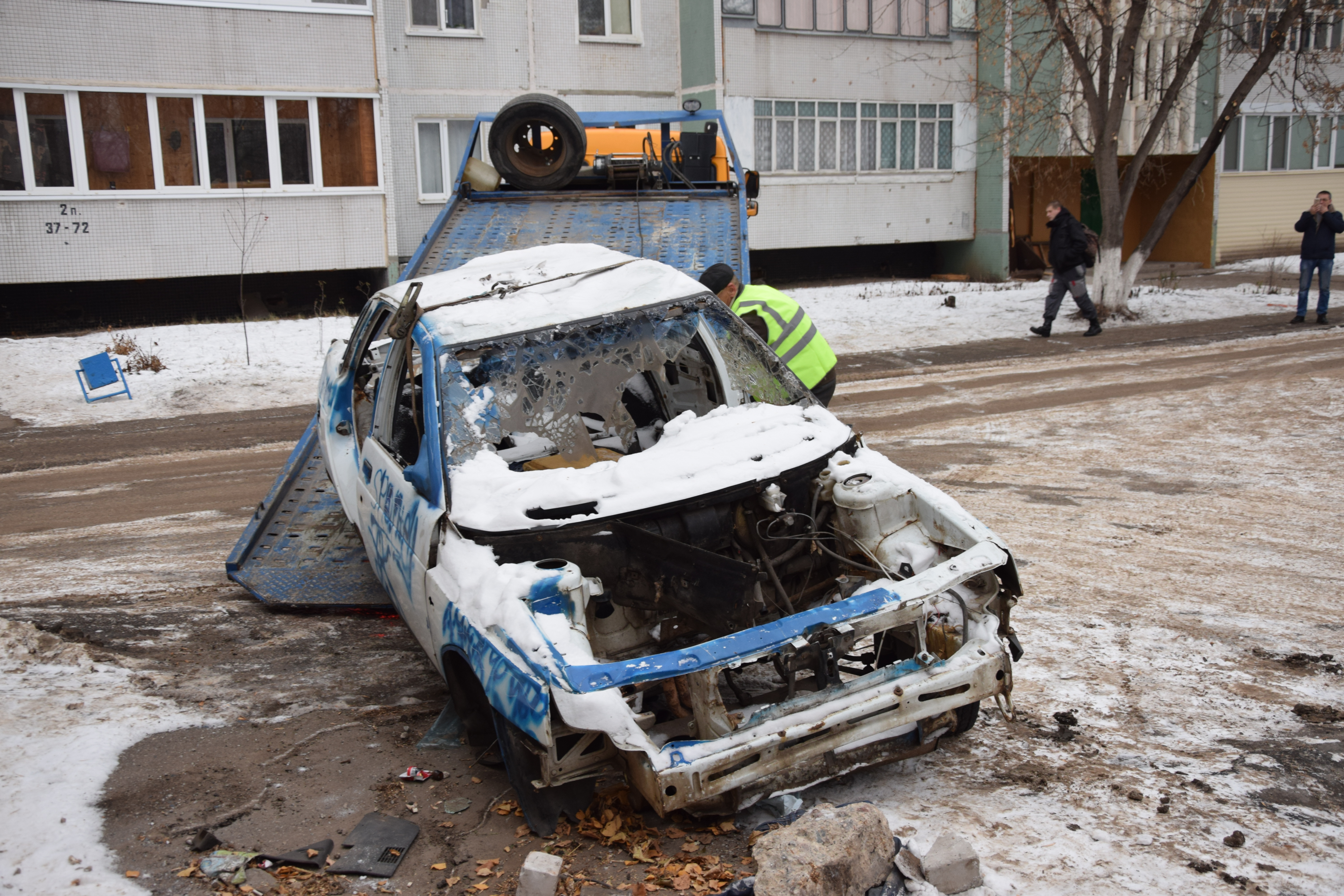 Брошенная 20. Брошенный автомобиль десятка.