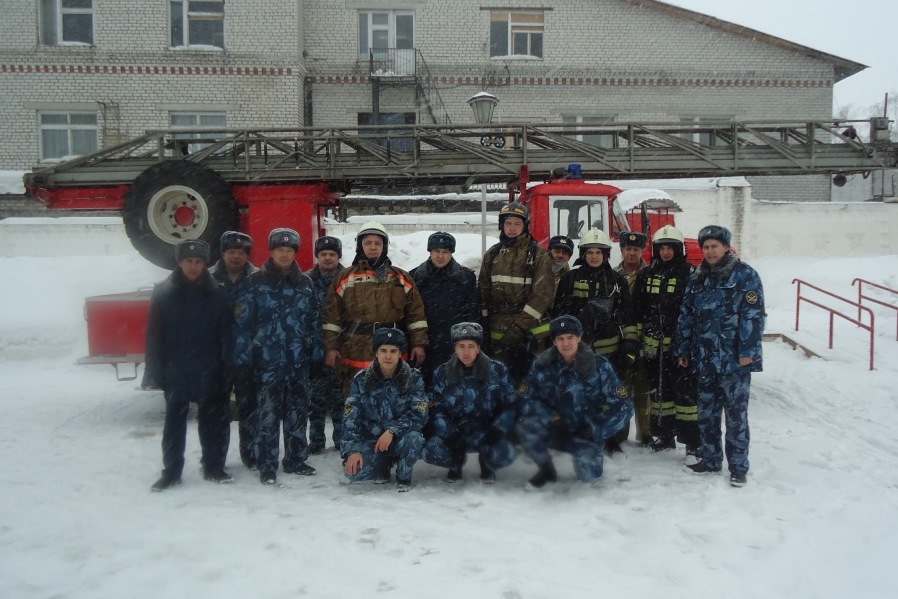 Ик 3 полярный волк. ИК 3 город Димитровград. Пожарная часть 5 Димитровград. ИК 3 Сафоново пожарная часть. Поселок Восточный ИК 52 пожарная часть.