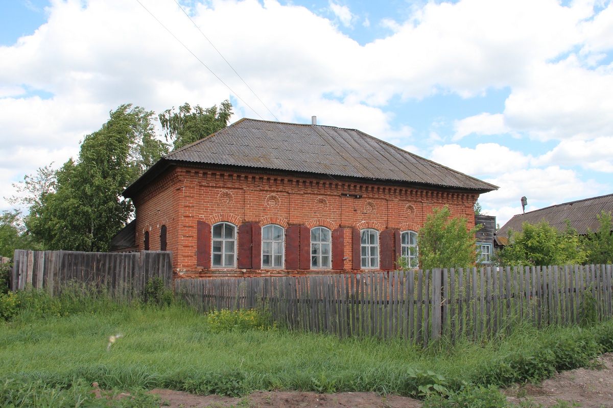 Ульяновская николаевский погода. Село Топорнино Николаевского района Ульяновской области. Давыдовка Ульяновская область Николаевский район. Дом зажиточного крестьянина Ульяновская область. Ульяновская область Николаевский район деревня Лыневка.