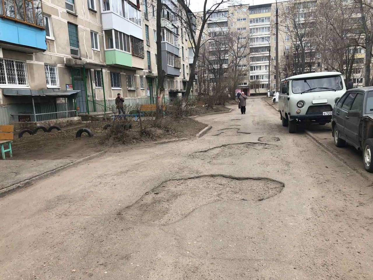 Двор ульяновск. Оренбургская 30 Ульяновск. Ульяновск ремонт дворов. Оренбургская 30. Оренбургская 30 Ульяновск фото.