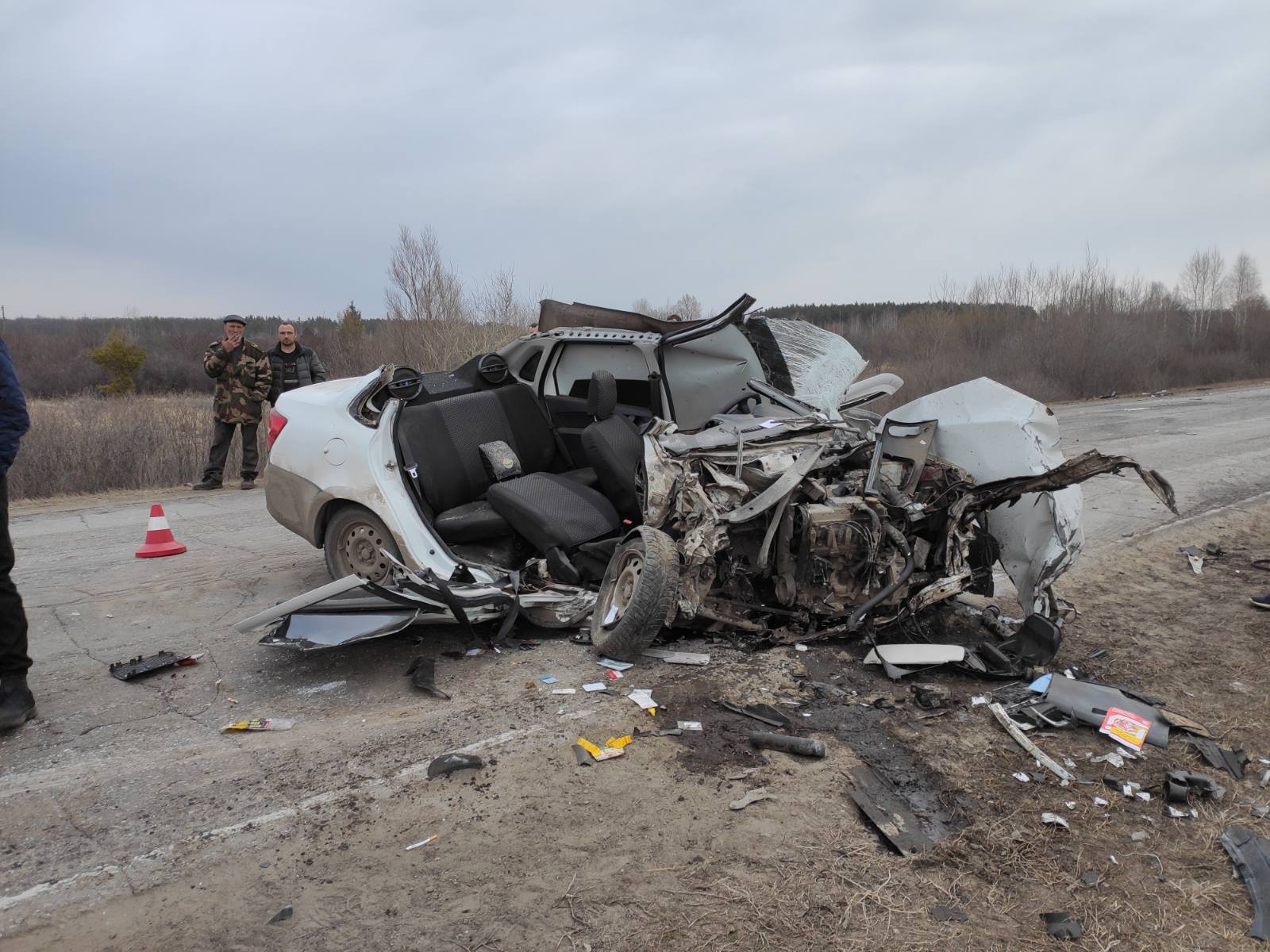 Пьяный водитель “Гранты” устроил массовое ДТП на трассе в Мелекесском  районе: два человека пострадали. Фото Улпресса - все новости Ульяновска