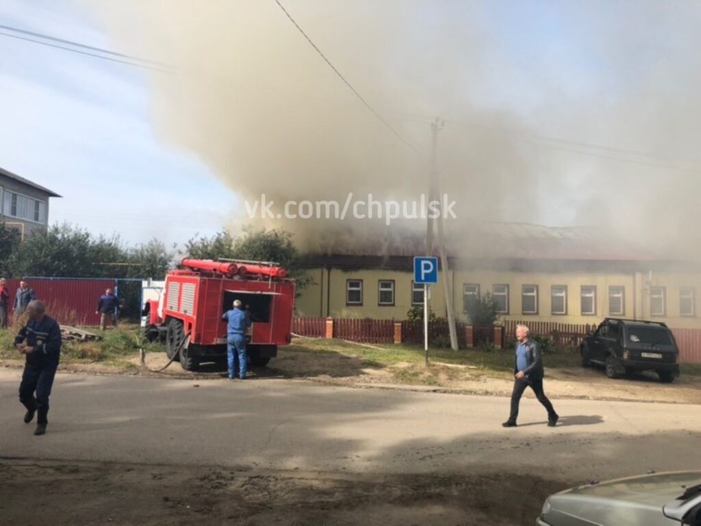 В Барыше произошел пожар в доме: фото с места ЧП Улпресса - все новости  Ульяновска