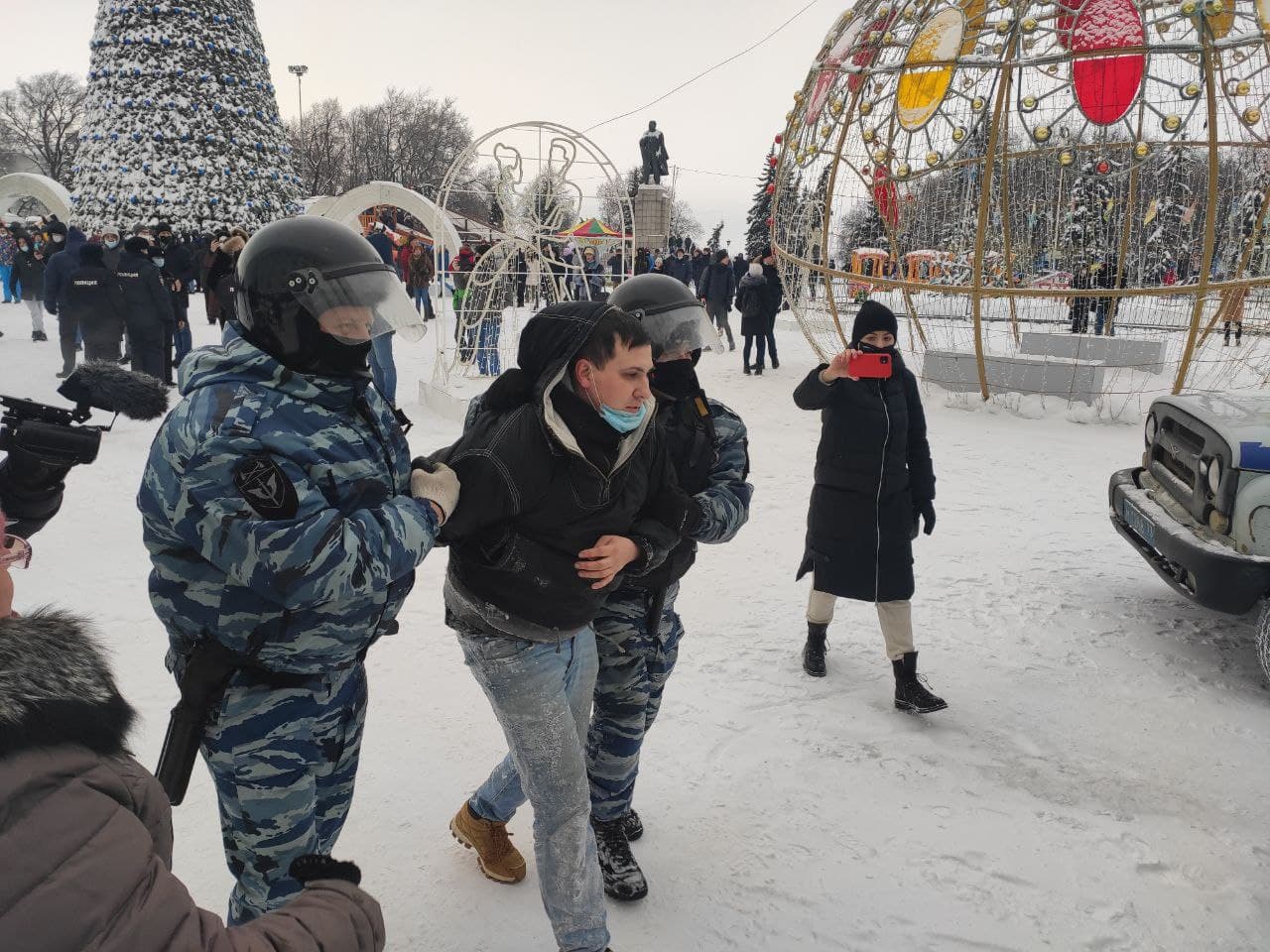 23 января. Акция 23 января. 23 Января 14. Пермь акции протеста у ЦУМА.