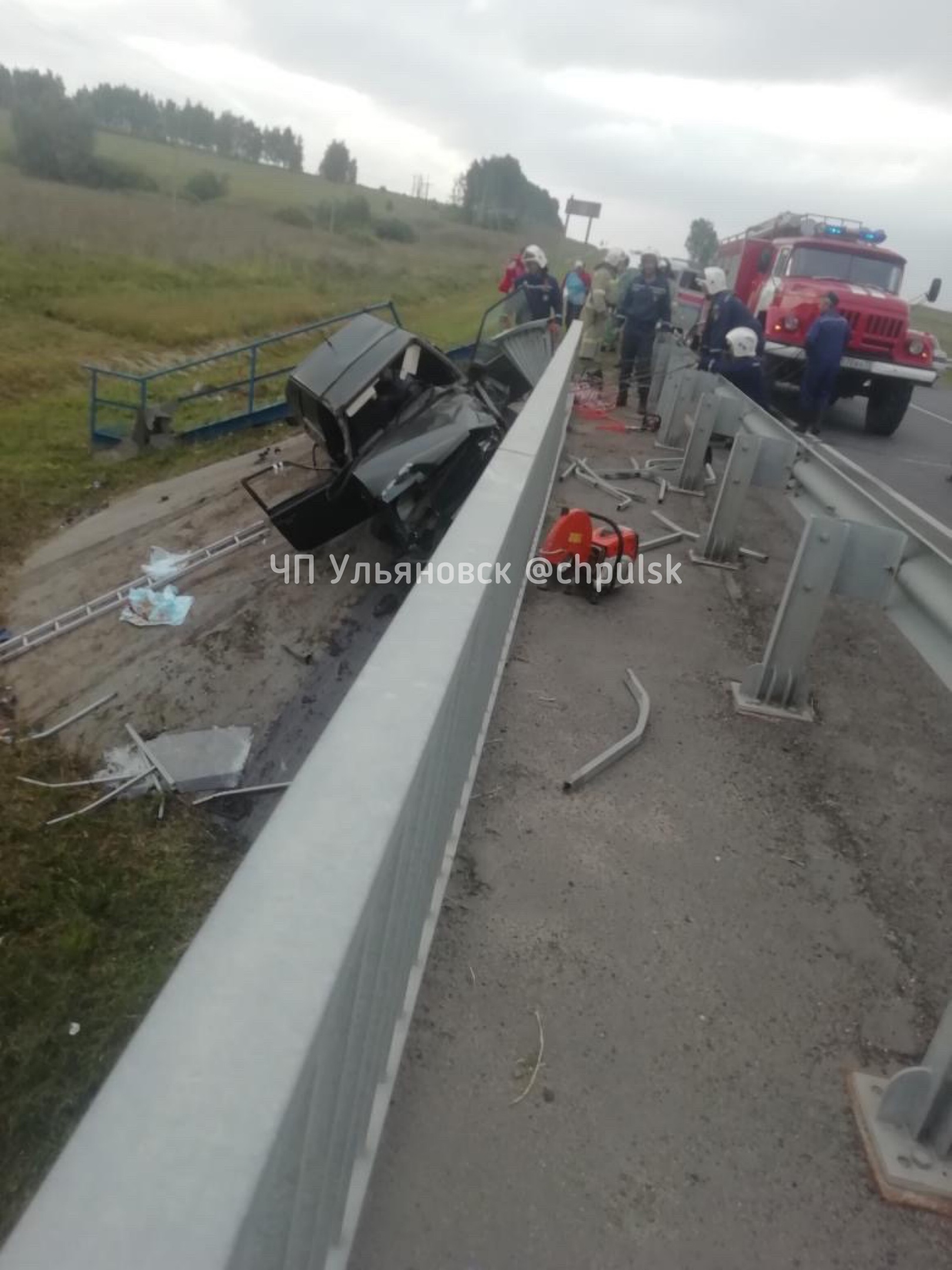 Около поворота на село Сиуч разбился ВАЗ: водитель погиб, пассажиры в  больнице. Фото Улпресса - все новости Ульяновска