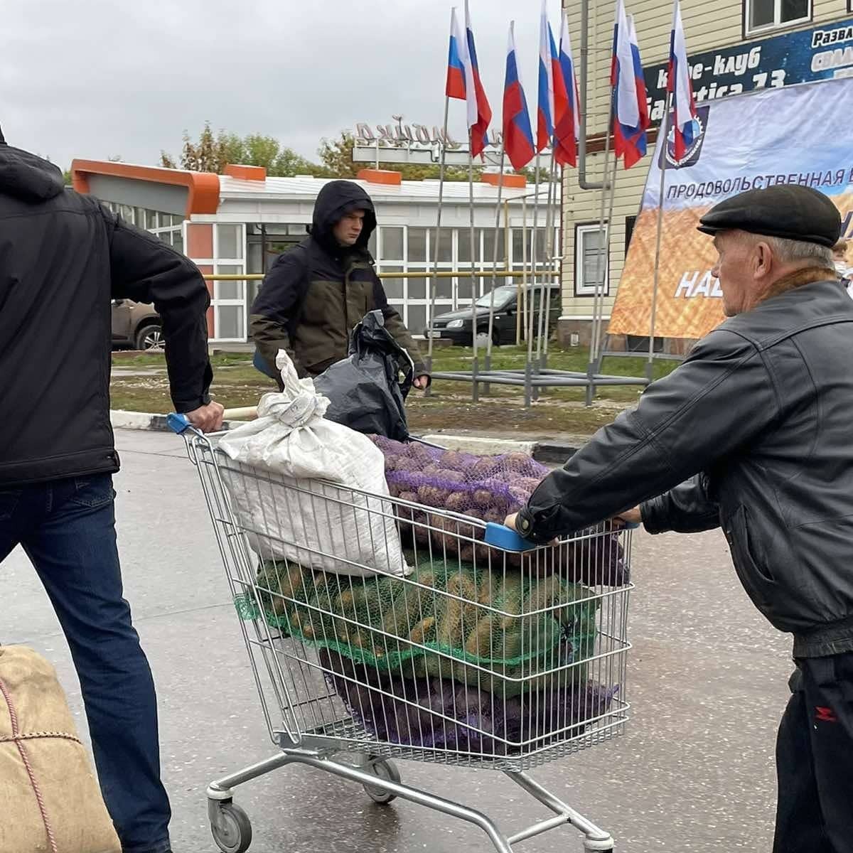 Ветслужба нашла небезопасный картофель на ярмарке в Засвияжском районе:  фото Улпресса - все новости Ульяновска