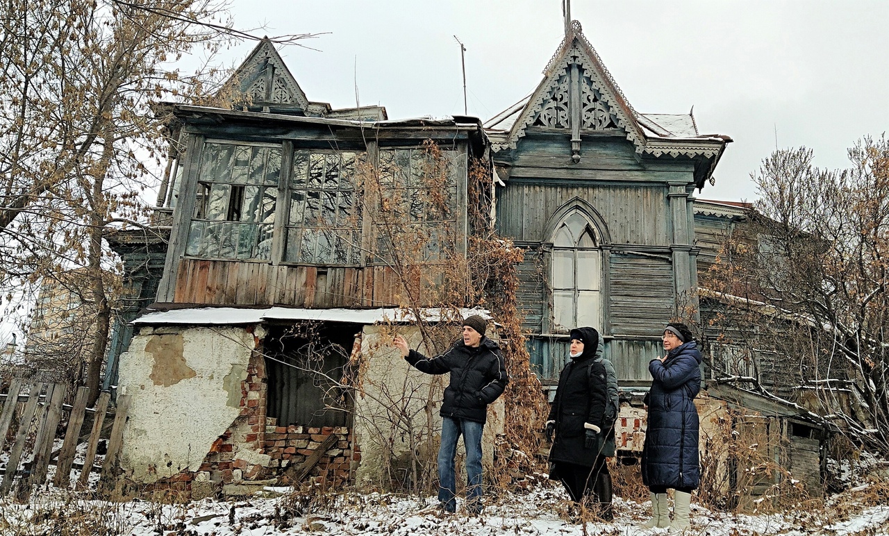 Теремок над Волгой. Экскурсия Brandergofera по гибнущему дому архитектора  Огонь-Догановского Улпресса - все новости Ульяновска