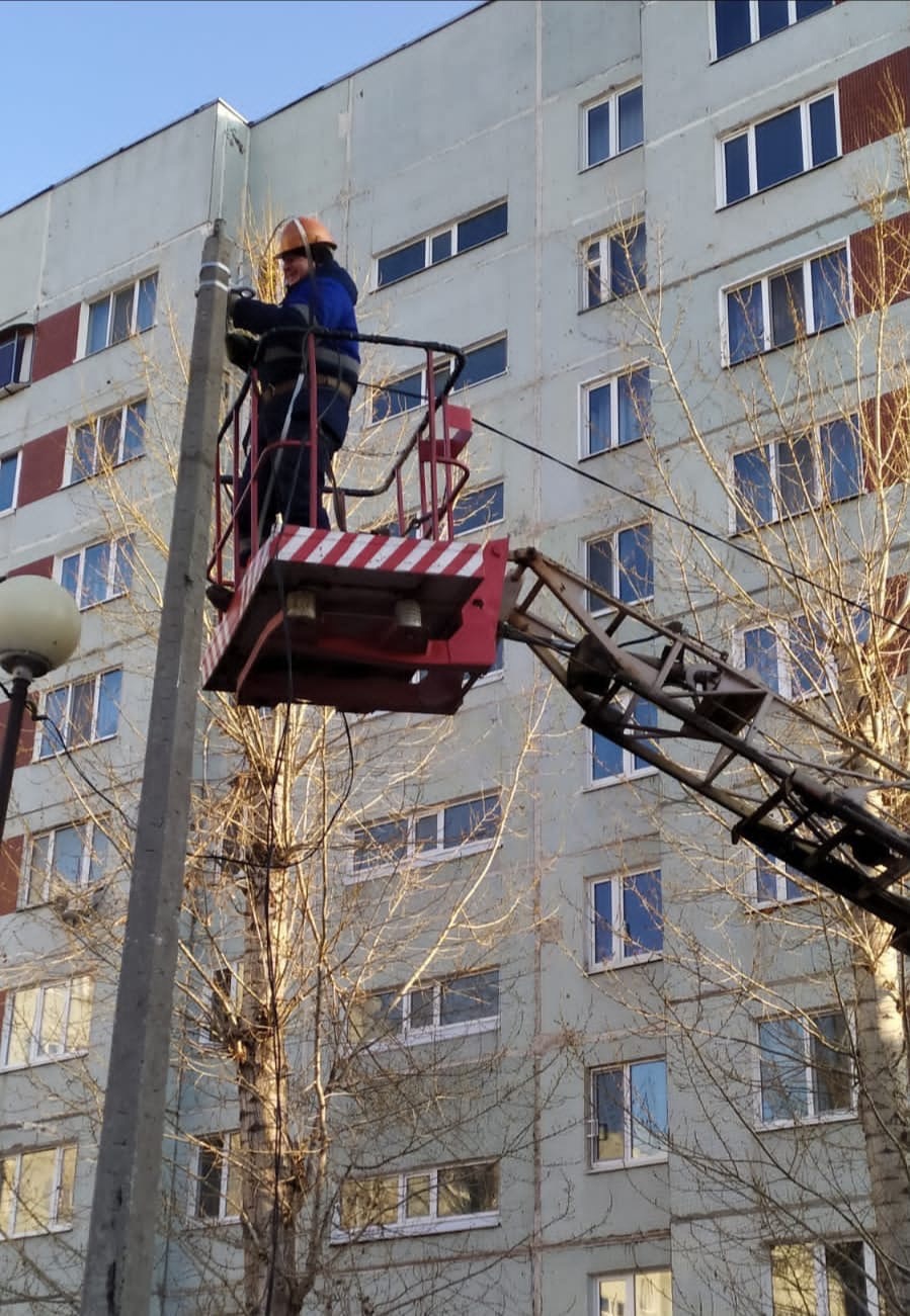 За неделю сотрудники МУП «УльГЭС» восстановили освещение в Ульяновске по 45  адресам Улпресса - все новости Ульяновска