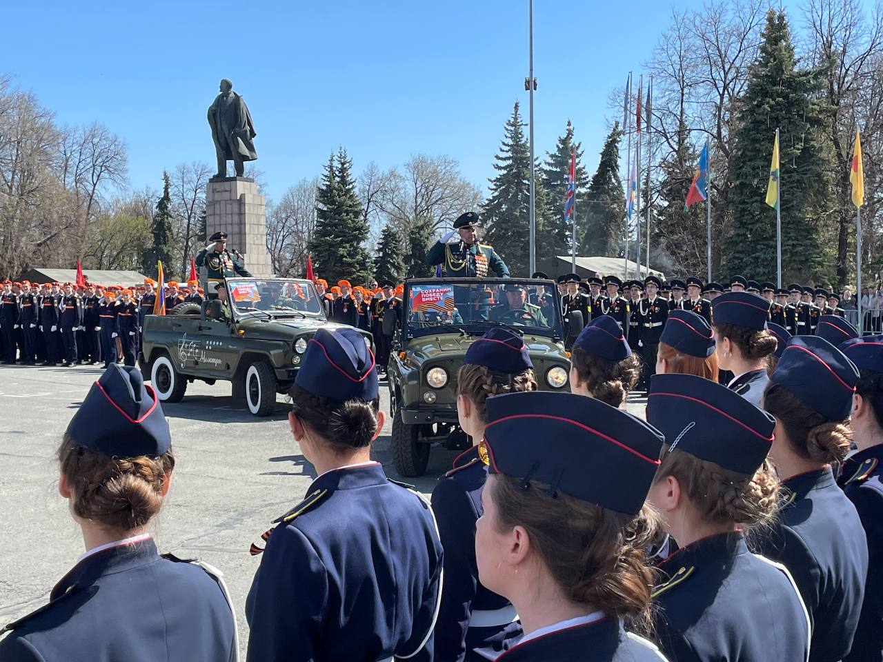 Парад победы ульяновск фото