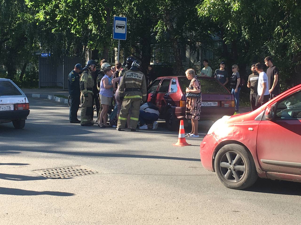 На перекрестке улиц Рябикова и Кузоватовской водитель ВАЗа сбил ребенка:  фото Улпресса - все новости Ульяновска