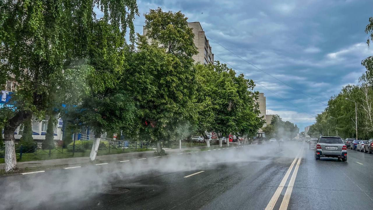 Залило горячей водой. Сентябрь в городе. Ульяновск фото. Порыв. 12 Сентября Ульяновск.