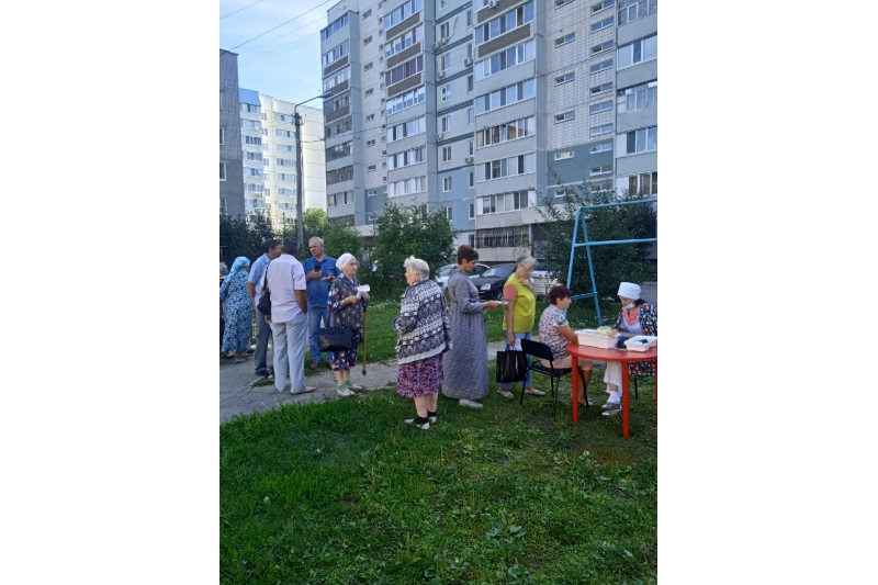 Рядом 17. Городской двор исторических районов. Районы Ульяновска. Полковник Засвияжского района. Улица Рябикова Засвияжский район фото.