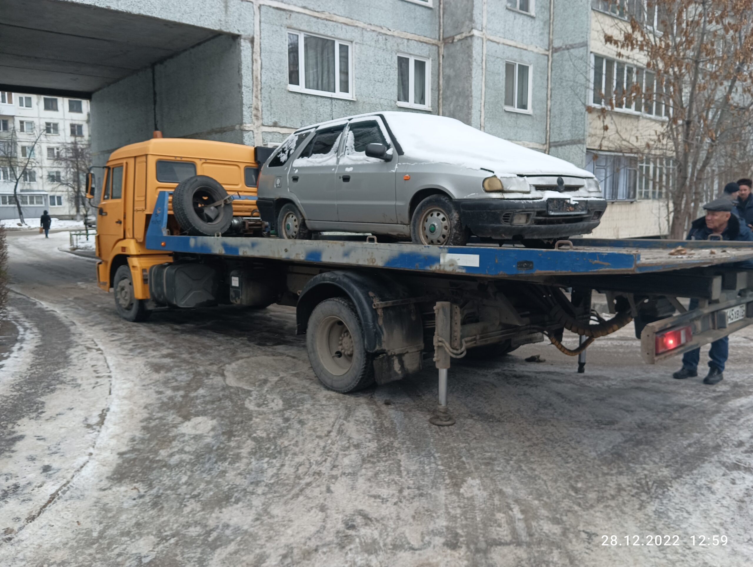 На Варейкиса эвакуировали “подснежник” Улпресса - все новости Ульяновска