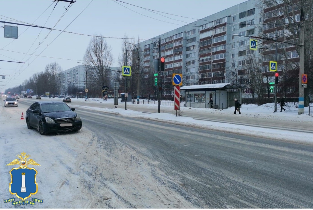 Водитель Ниссана проехал на “красный” и сбил ребенка на “зебре”: фото  Улпресса - все новости Ульяновска