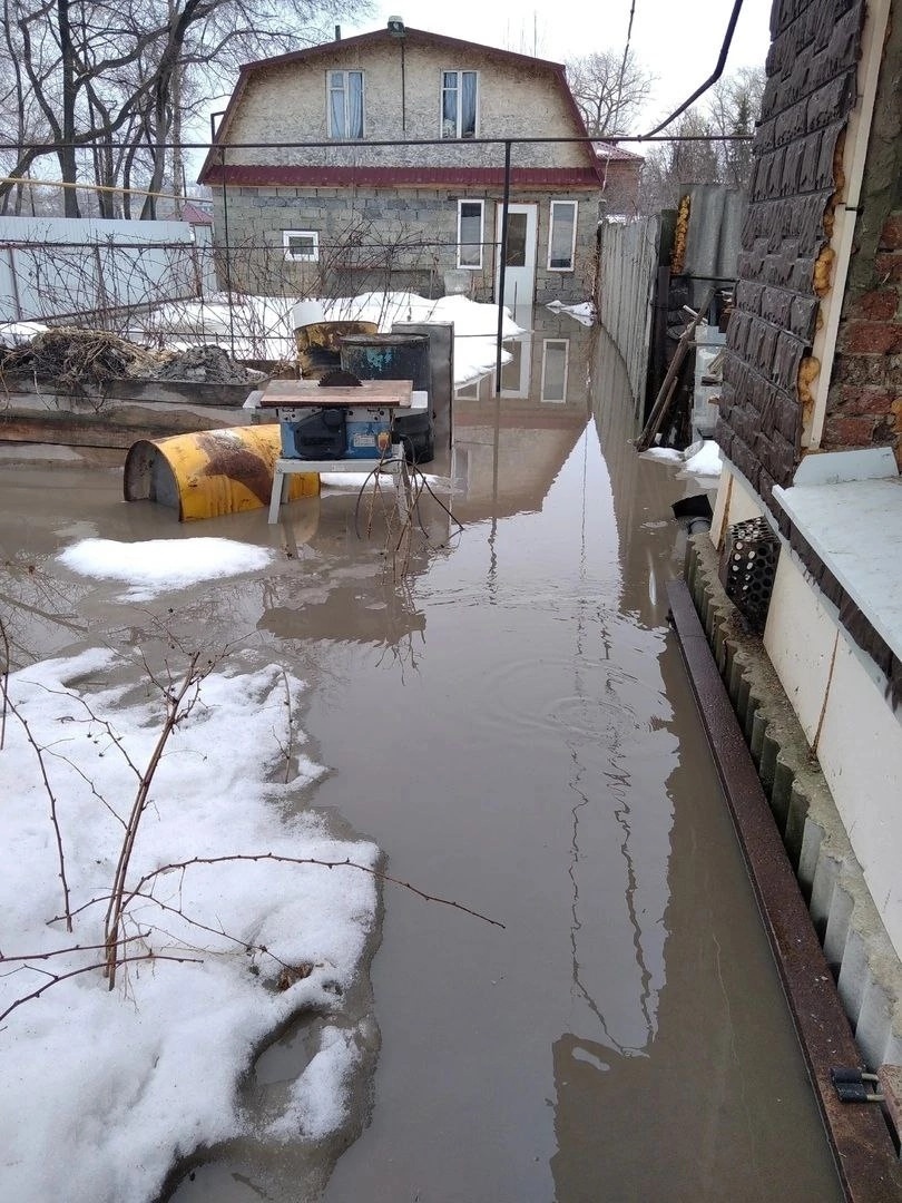 В Сенгилее талые воды затопили жилой дом: фото Улпресса - все новости  Ульяновска