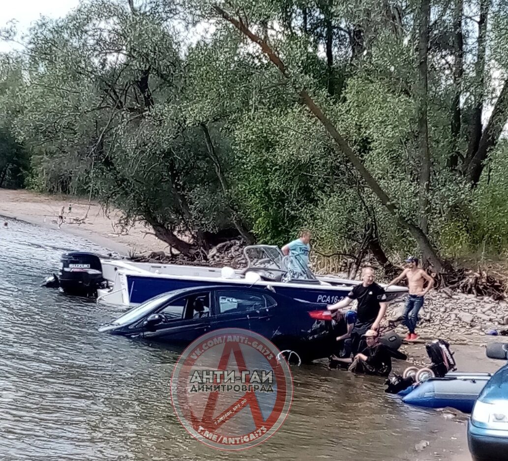 Водитель Киа утопил машину в Большом Черемшане: фото Улпресса - все новости  Ульяновска