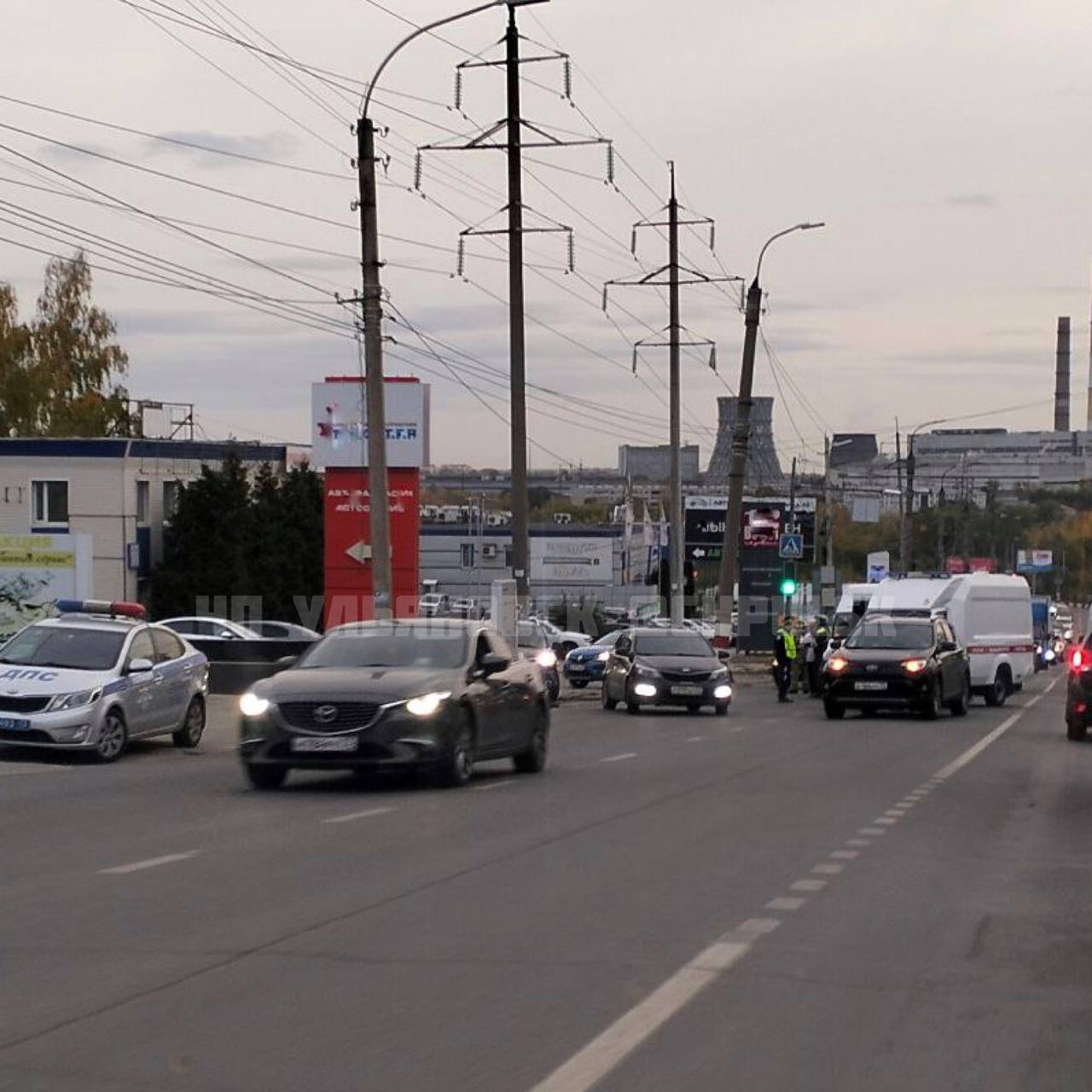 В ДТП с кроссовером и маршруткой на Урицкого пострадали 6 человек: фото  Улпресса - все новости Ульяновска