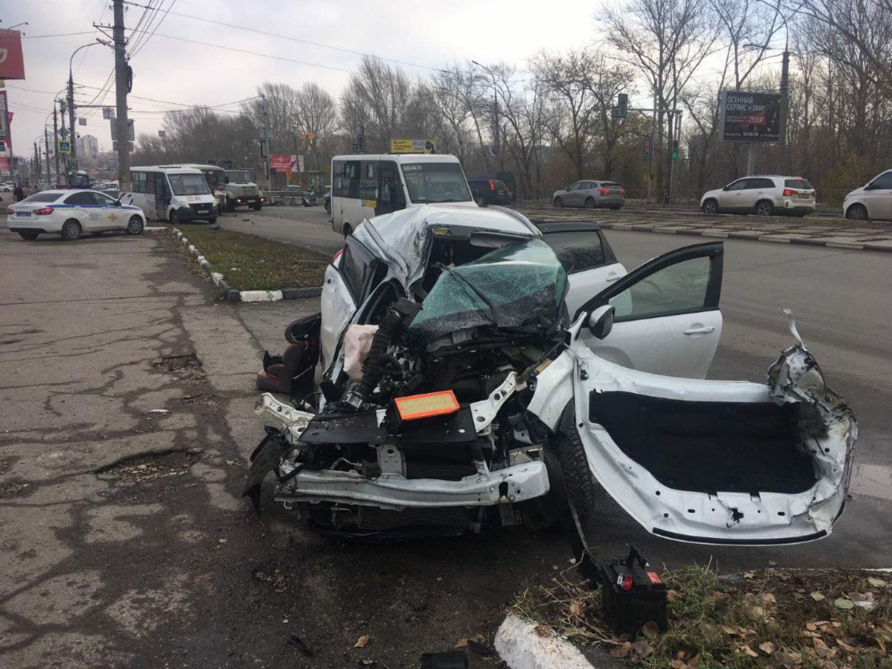 В ГИБДД озвучили подробности лобового ДТП на Московском шоссе: фото  Улпресса - все новости Ульяновска