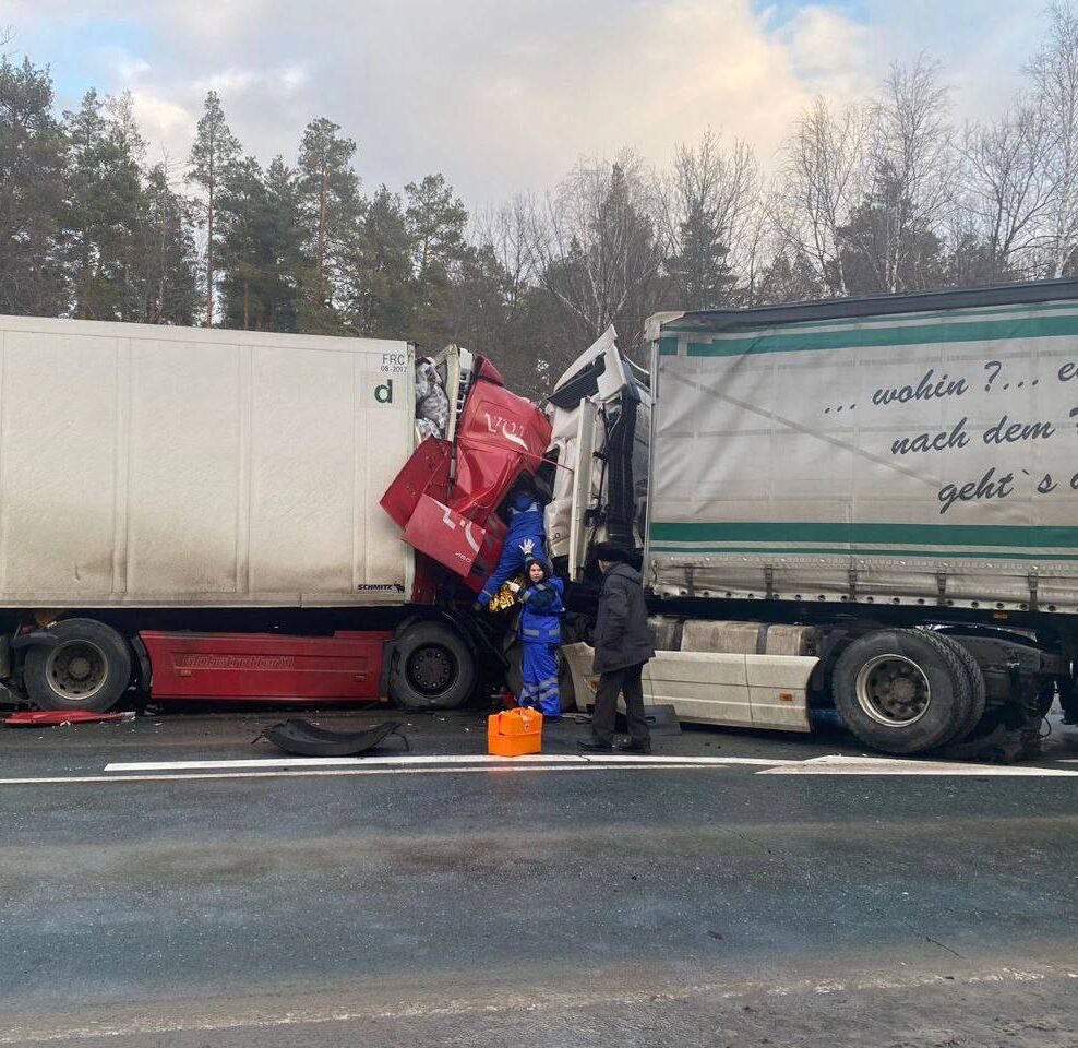 Водитель погиб в жутком ДТП с двумя фурами в Мелекесском районе: фото  Улпресса - все новости Ульяновска