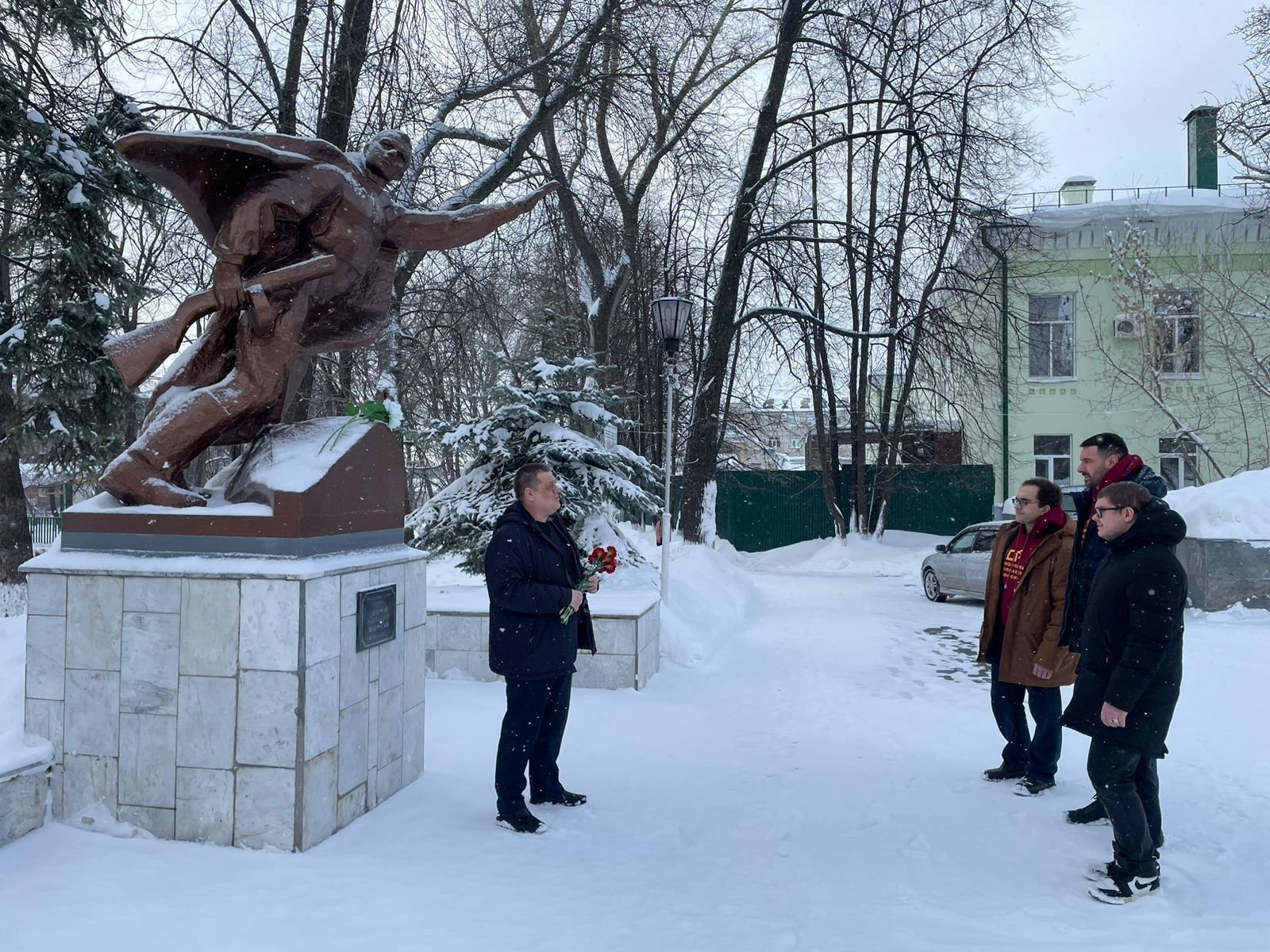 В Ульяновске скромно отметили 100-летие со дня рождения Героя Советского  Союза Александра Матросова Улпресса - все новости Ульяновска