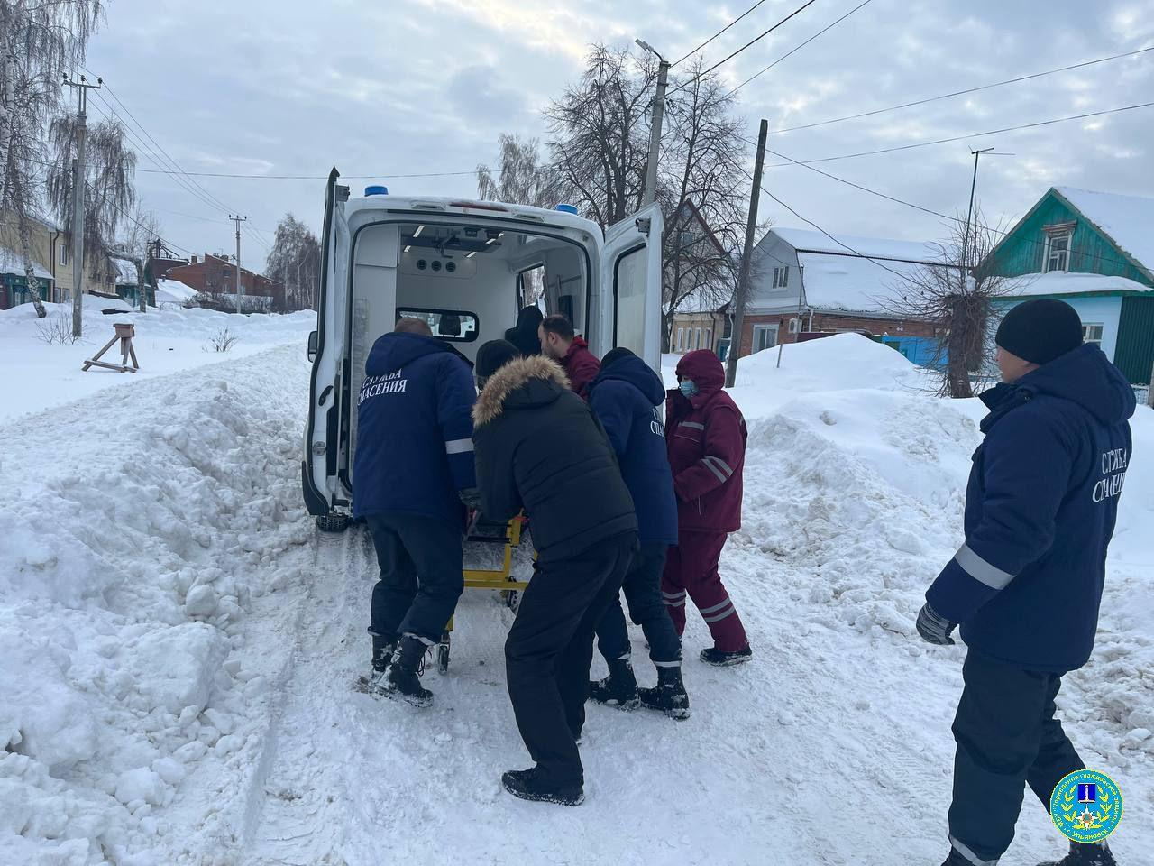 Медики не смогли подъехать к дому женщины, которой требовалась срочная  госпитализация: фото Улпресса - все новости Ульяновска