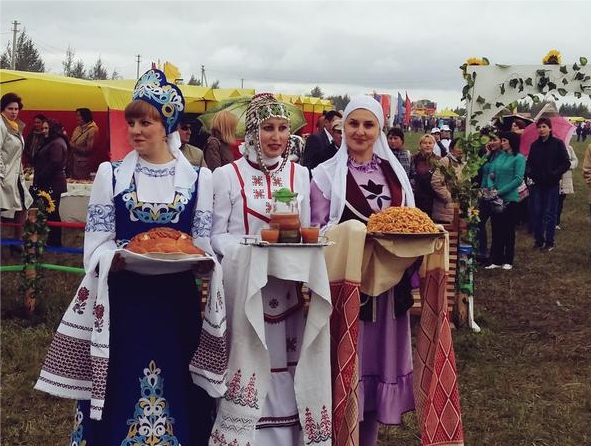 Дням ульяновская. Село Шемурша Чувашской Республики. Шемурша Ульяновск. Чуваши Ульяновской области. Ульяновская область Кузоватовский район село Шемурша.