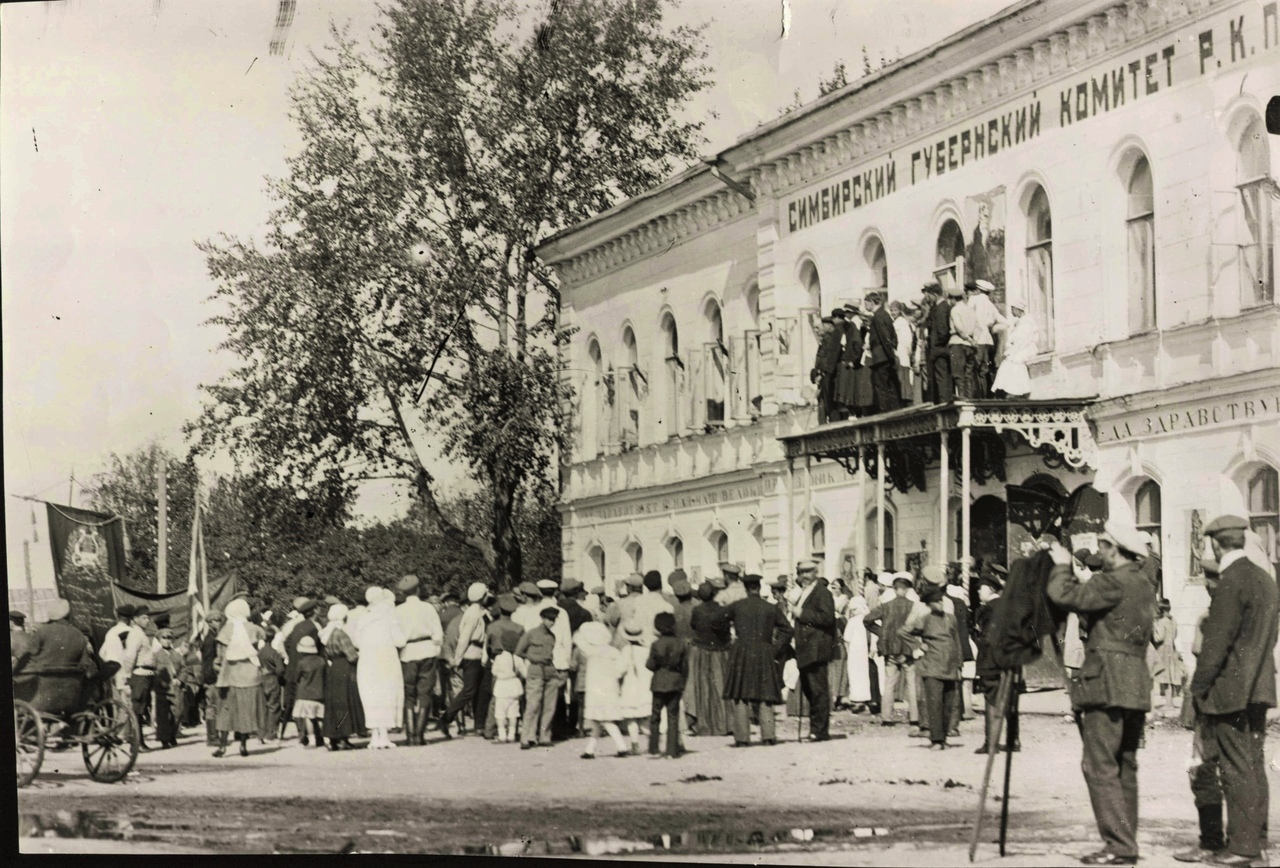 Одним из интереснейших памятников истории и культуры Ульяновска является Дом  свободы [переулок Карамзина]”. Brandergofer: Читая Блохинцева. Часть III  Улпресса - все новости Ульяновска