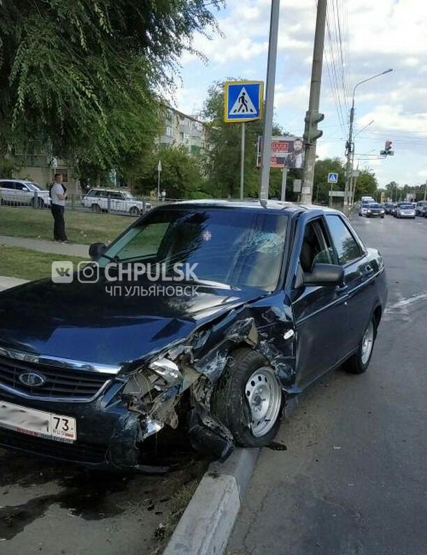 Разбитая Приора Персей