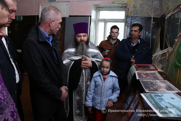 Типичная павловка ульяновская. Воскресенская Церковь Павловка Ульяновская. РП Павловка Ульяновская область. Алексей Кошелев Павловка Ульяновская область. Восстановление храма в Павловке Ульяновской области.